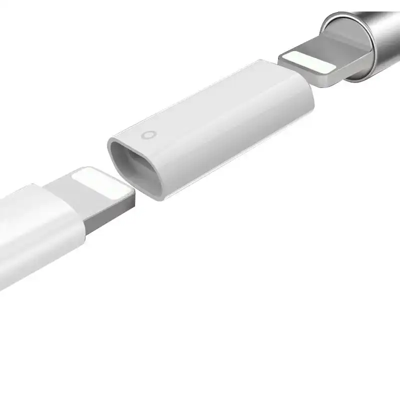 Apple Pencilの充電アダプタ